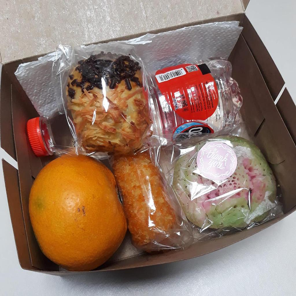 Snack Box by cookfam_dessert