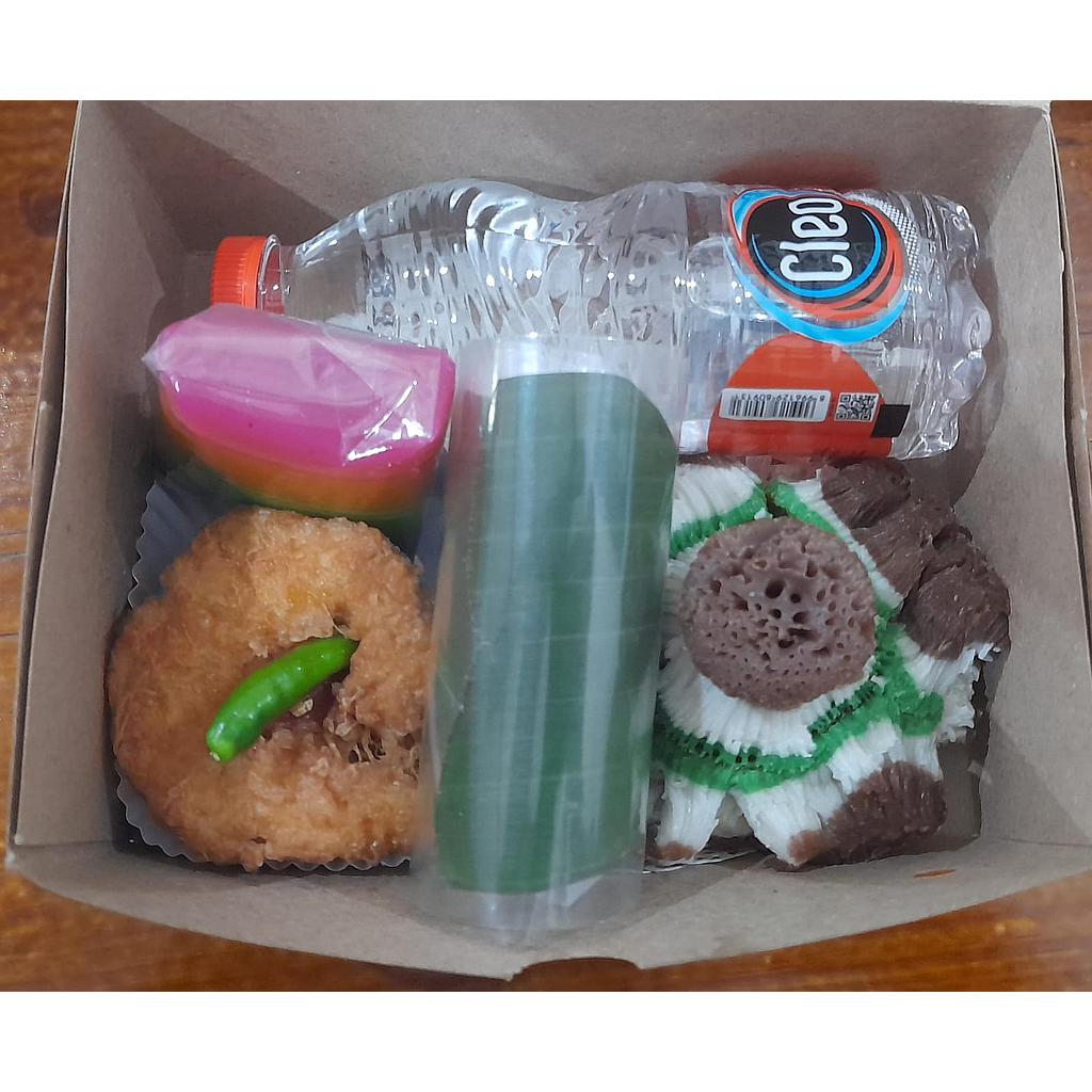 Snack Box Kedai Dian's 2