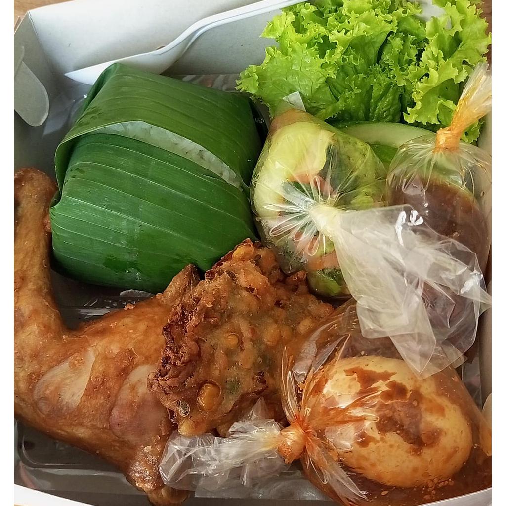 Nasi Ayam Goreng