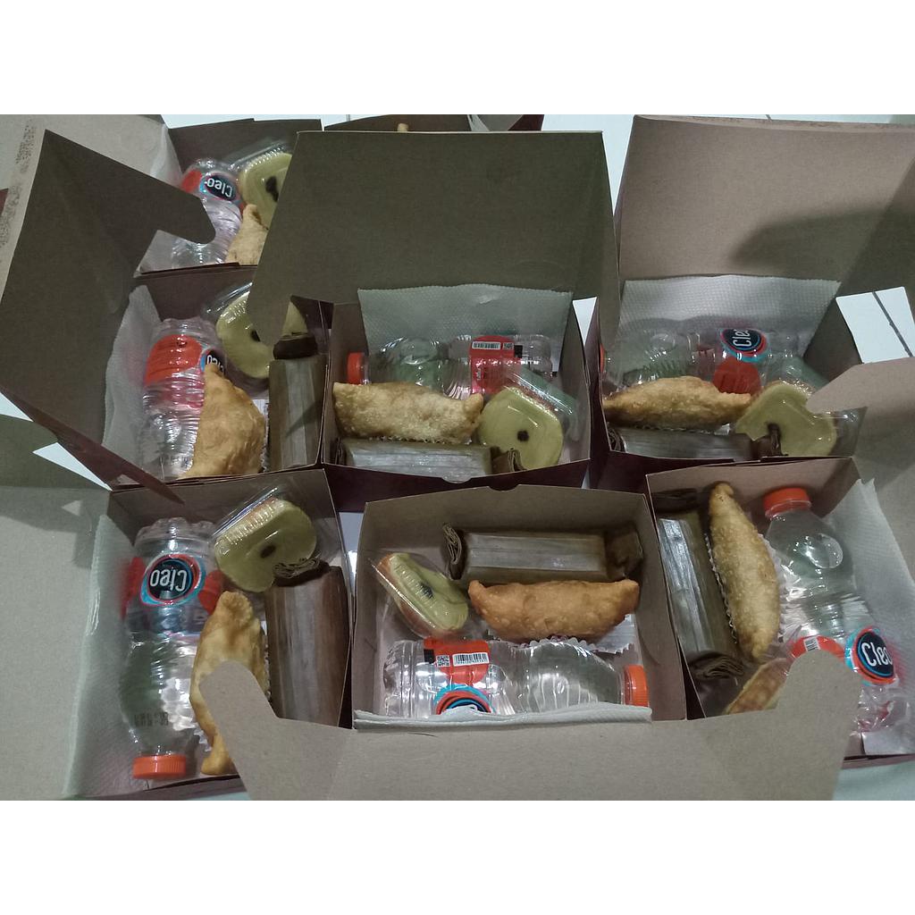 Snack box