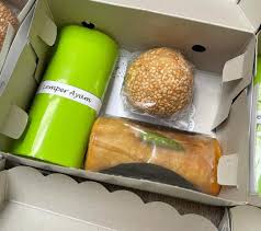 Paket A Snack Box by Mamih