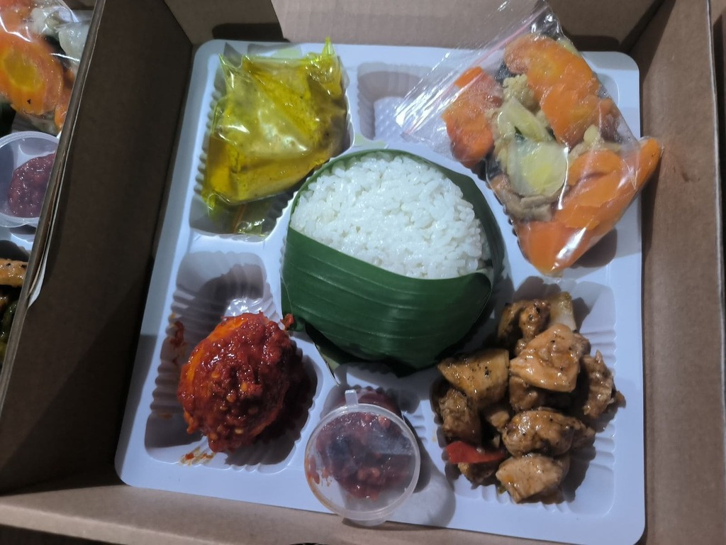 Nasi Box Nani's 2