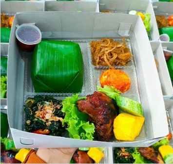 PAKET NASI BOX S.A CATERING