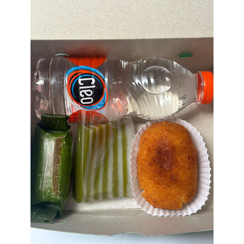 Snack Box Dapur Kukuruyuk