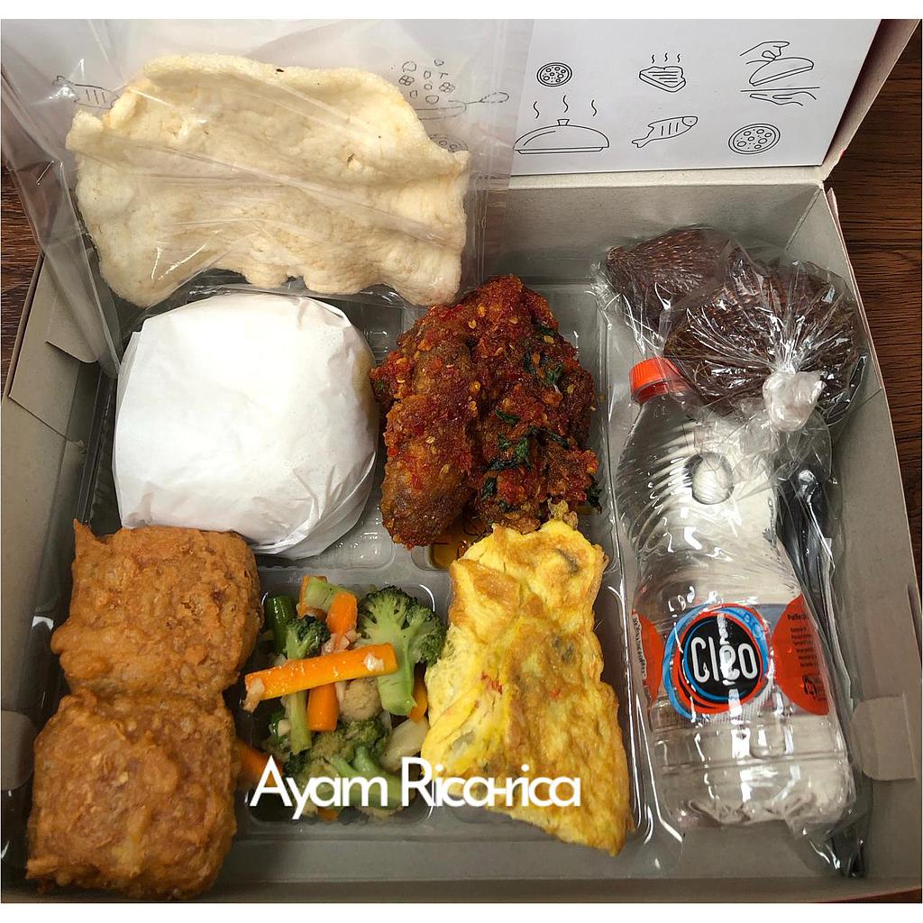 NASI AYAM RICA-RICA