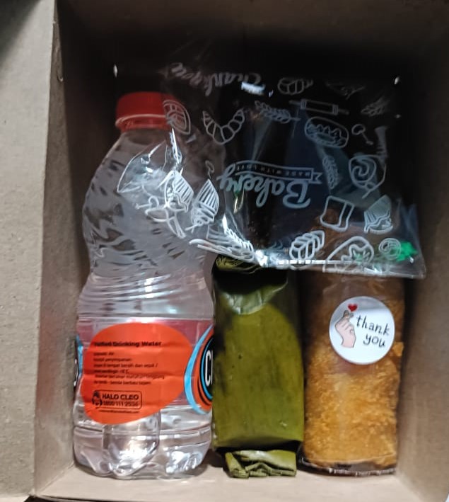 Snack Box Aryuni Cake 18