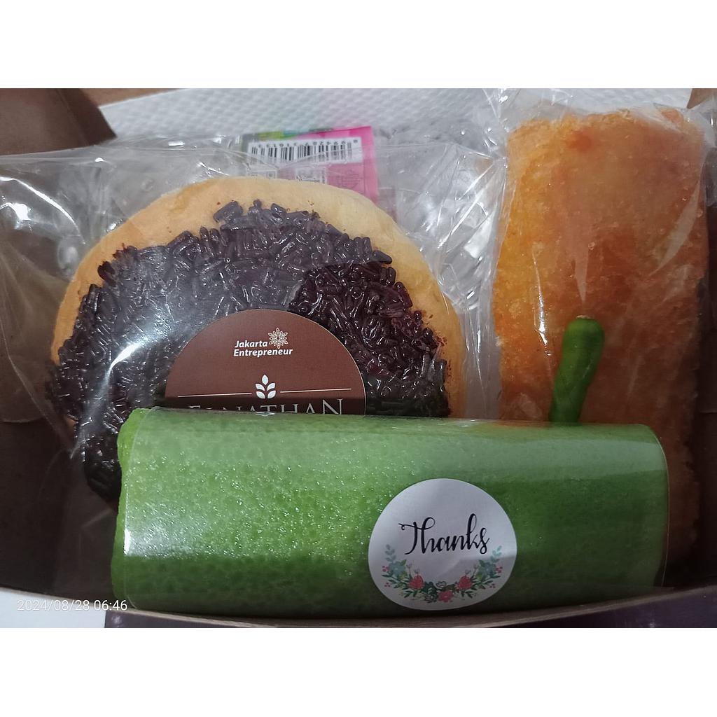 SnackBox Elnathan
