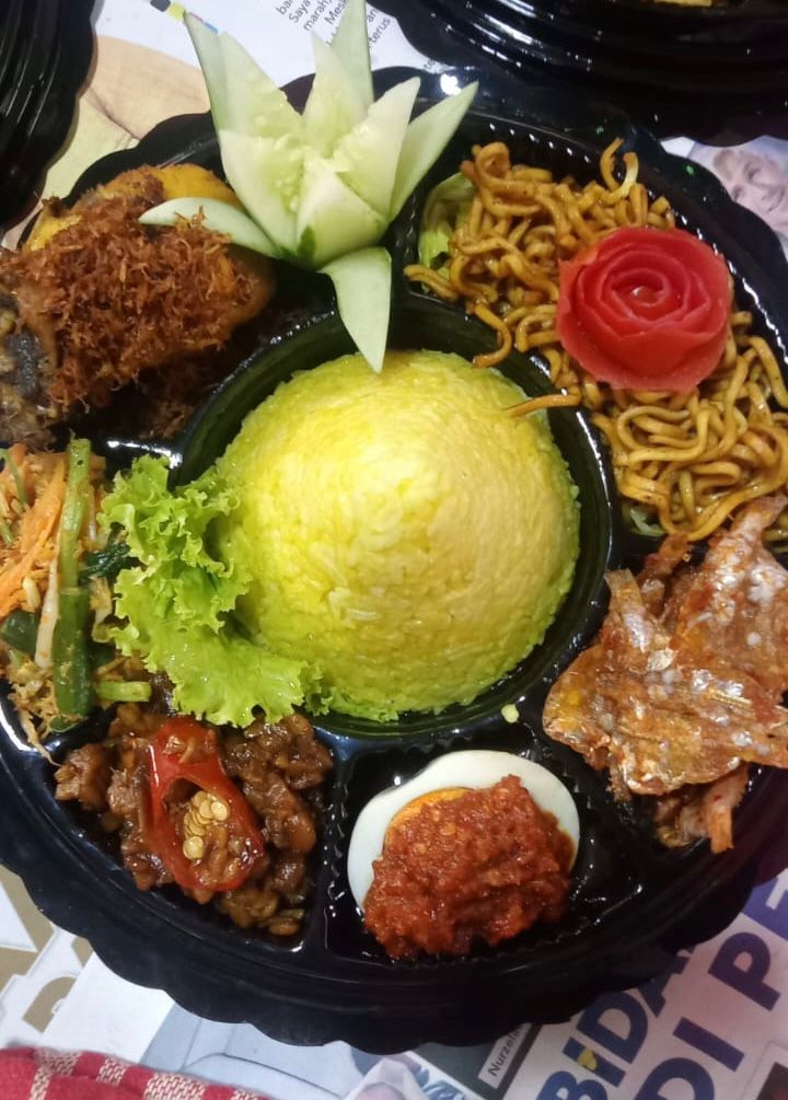 Nasi Tumpeng Mini