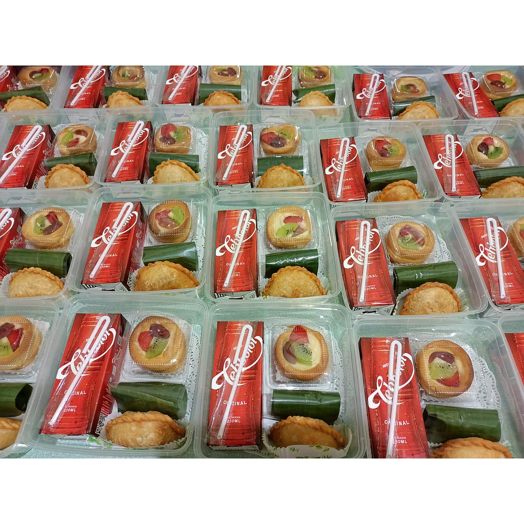 Snack Box (Urban Foodie)