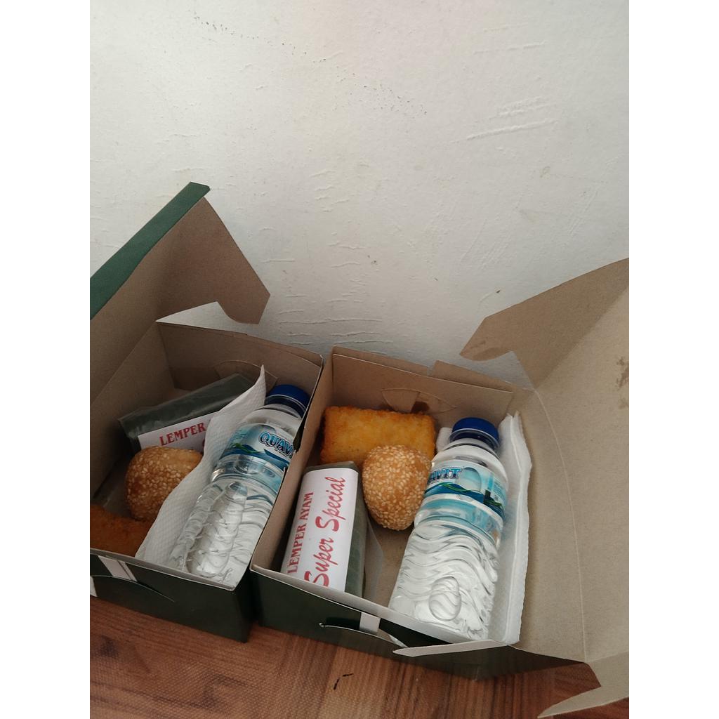 Snack box