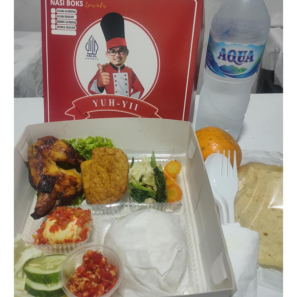YuhYii Nasi Boks Ayam Bakar