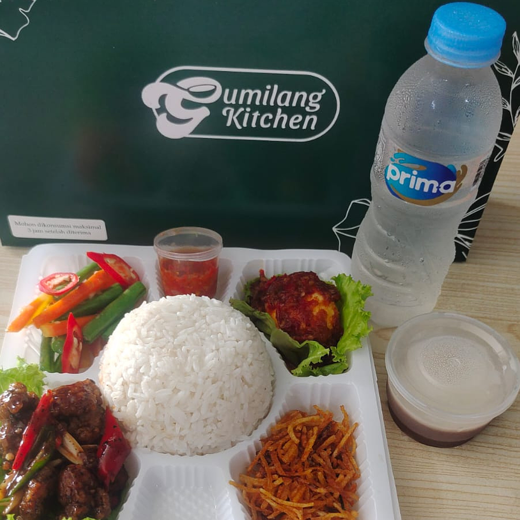 PAKET LUNCH BOX 5 GUMILANG KITCHEN