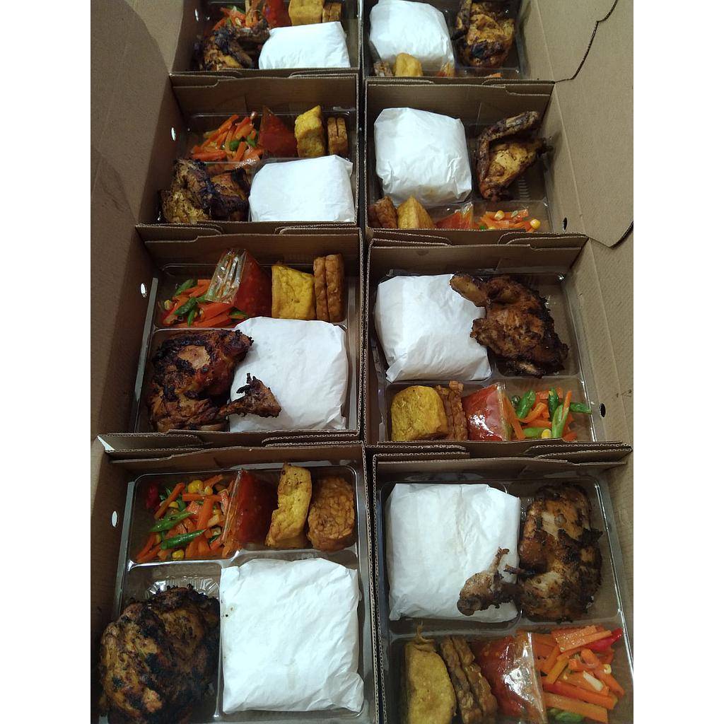 Nasi Box Aurora de Parde