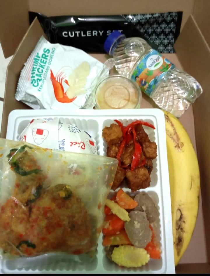 lunch box ayam kemangi | Mika Kitchen