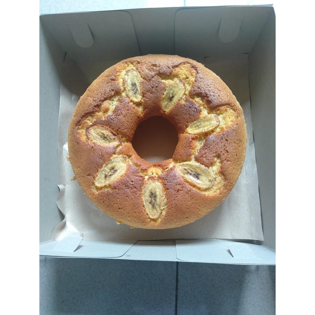 BANANA CAKE