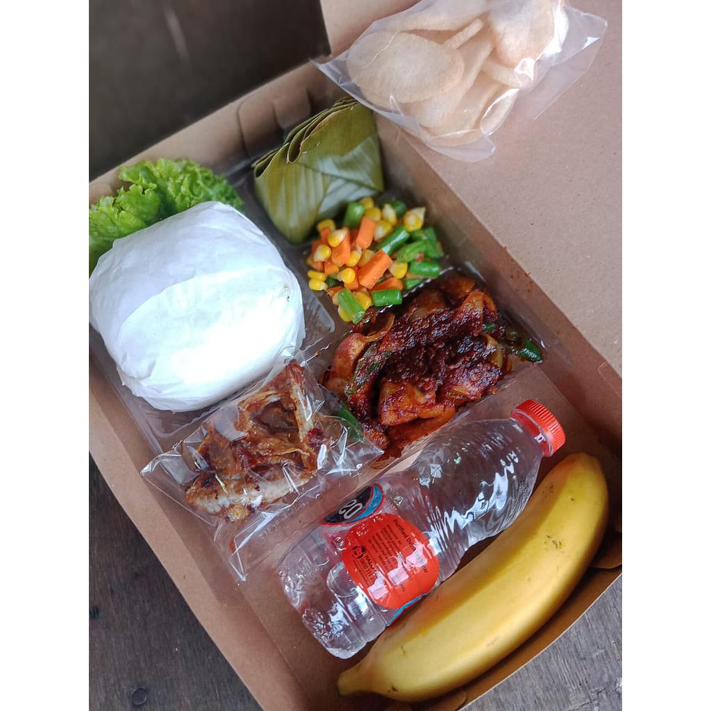 Paket Snack dan Nasi Box Sego's