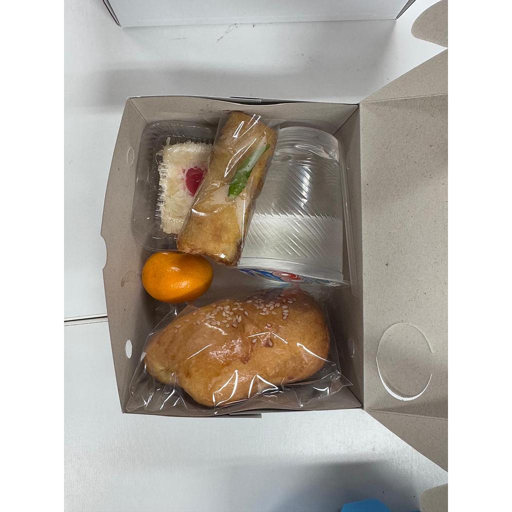 SNACK BOX Dapoer Ninie