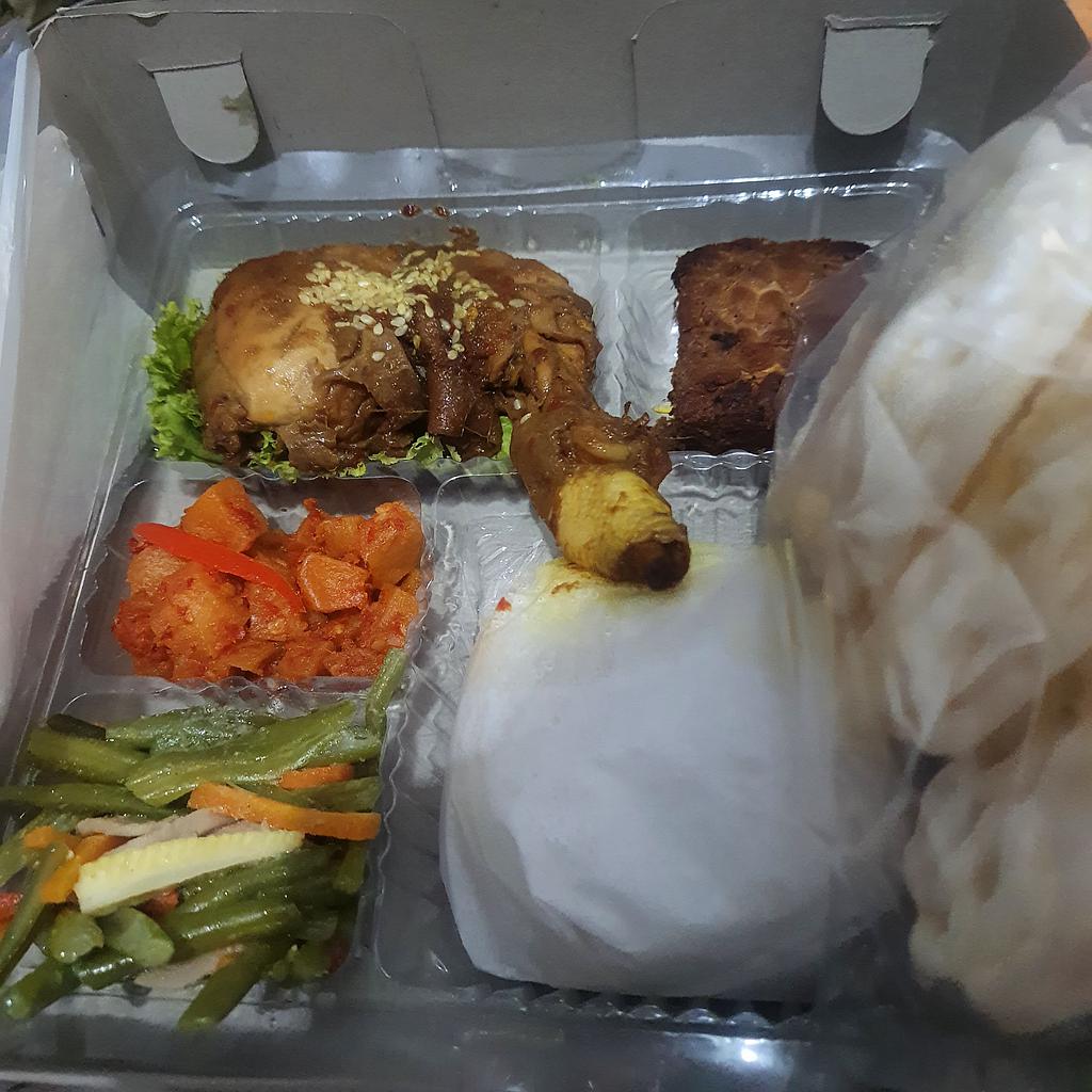 Nasi Box Warung Mae
