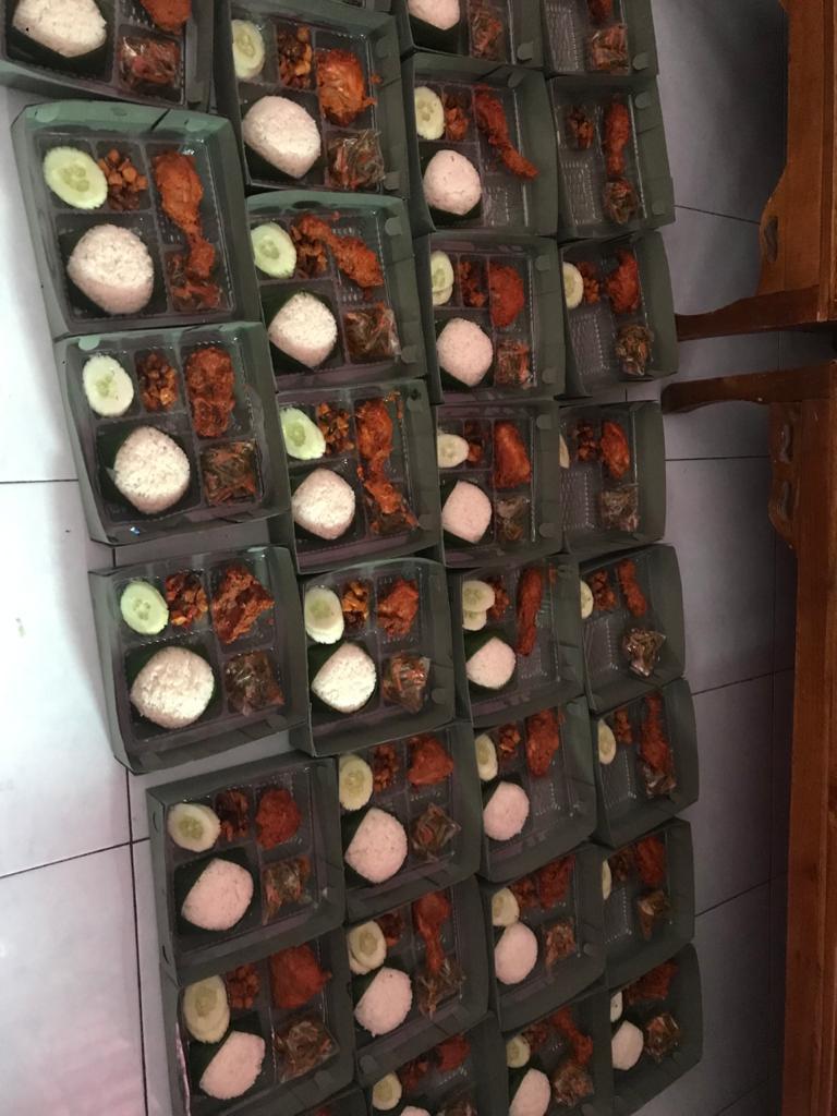 Nasi Box Paket Ayam (4 Varian Lauk)