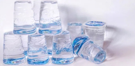 Minuman/Air Mineral 240ml