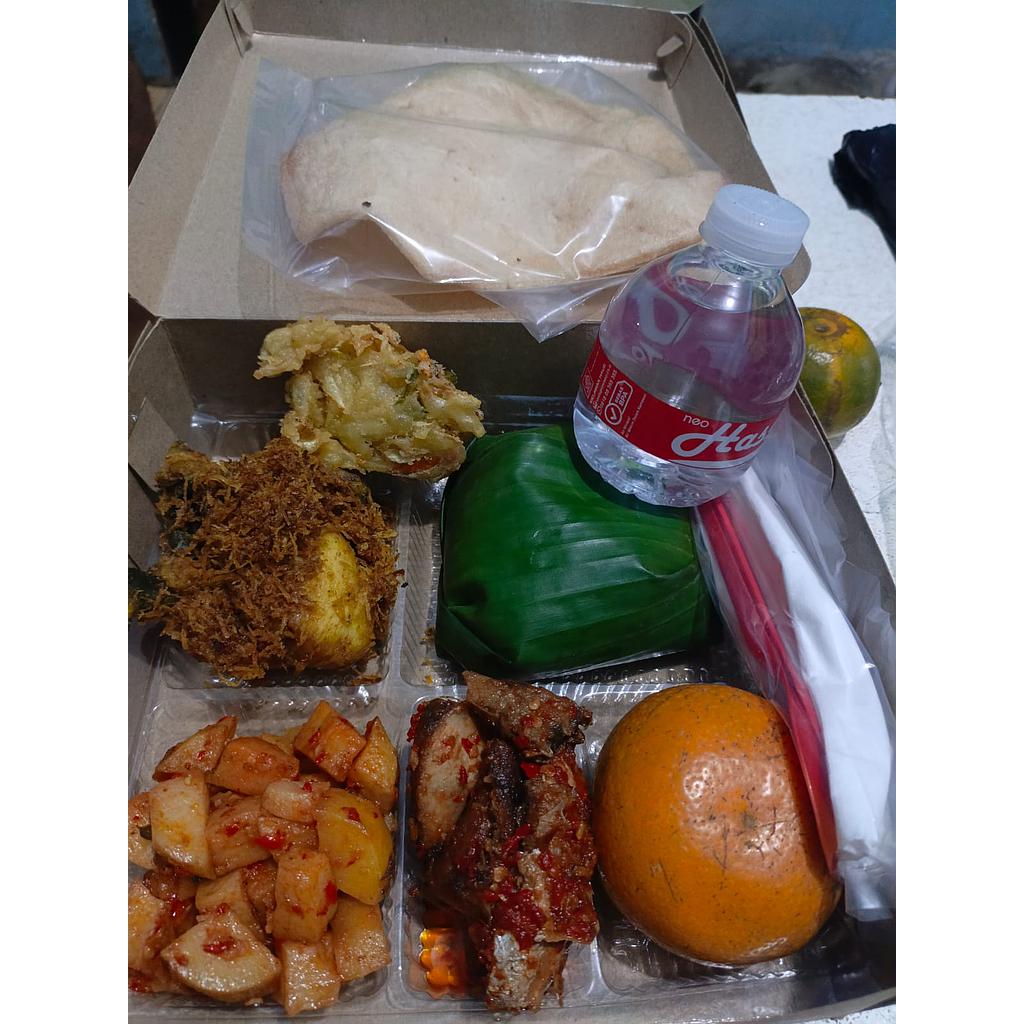 Nasi box Paket 1