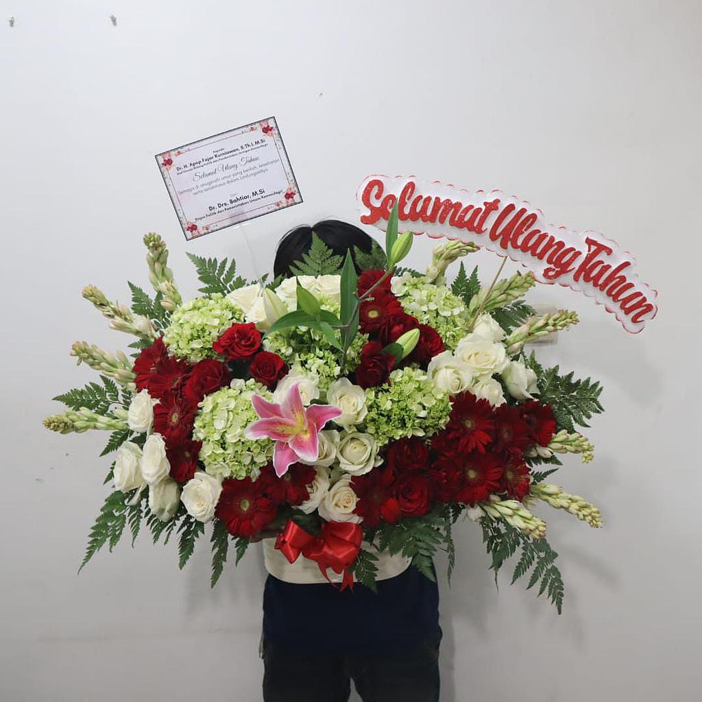 Rangkaian Bunga Meja