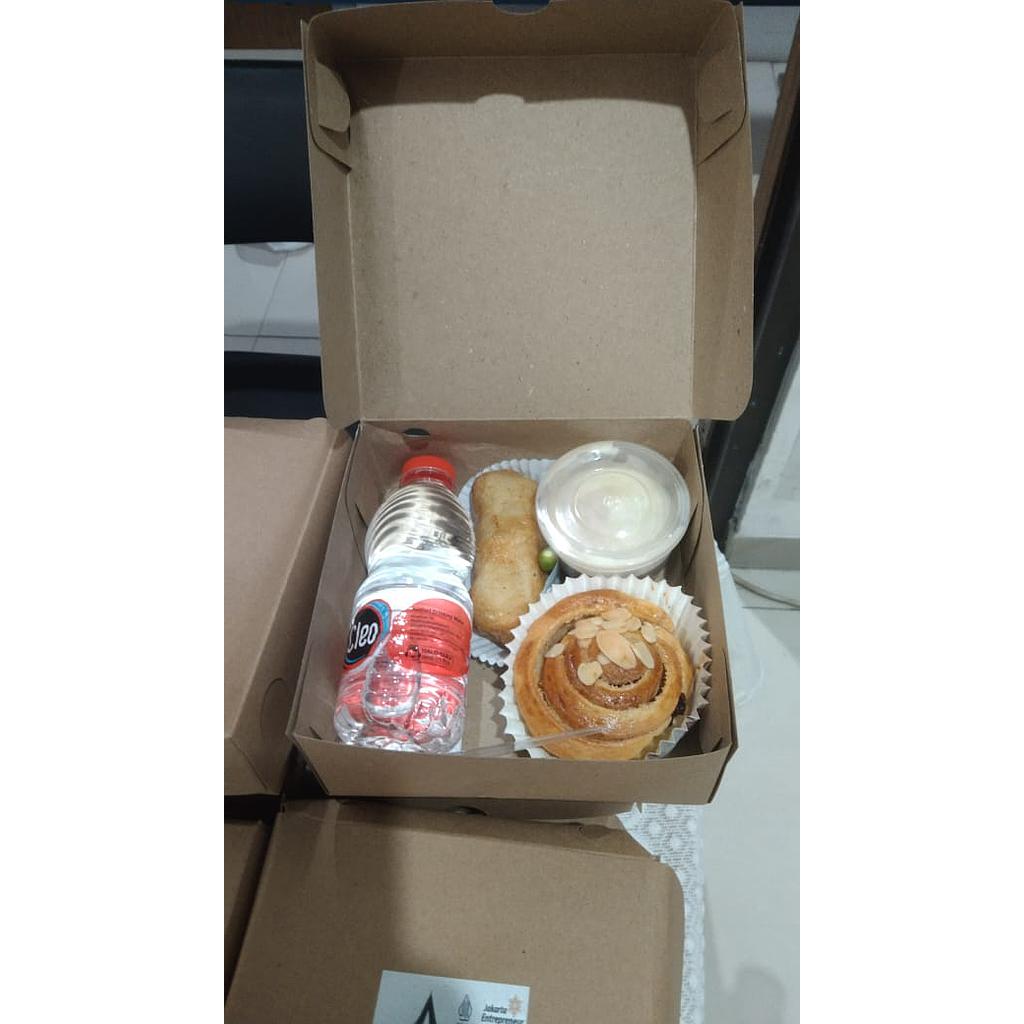 Paket 12 Sncakbox isi 100 box