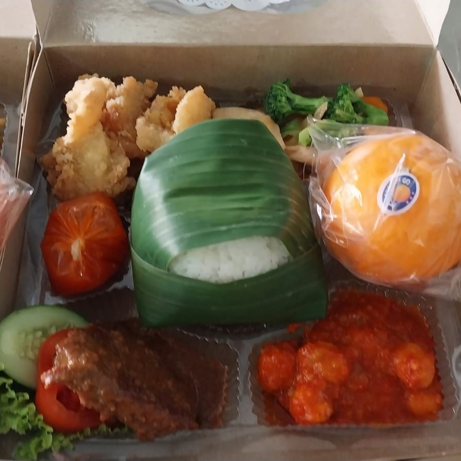 NASI BOX I