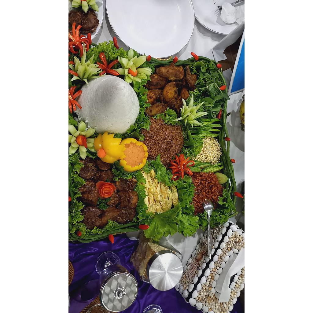 Nasi Tumpeng