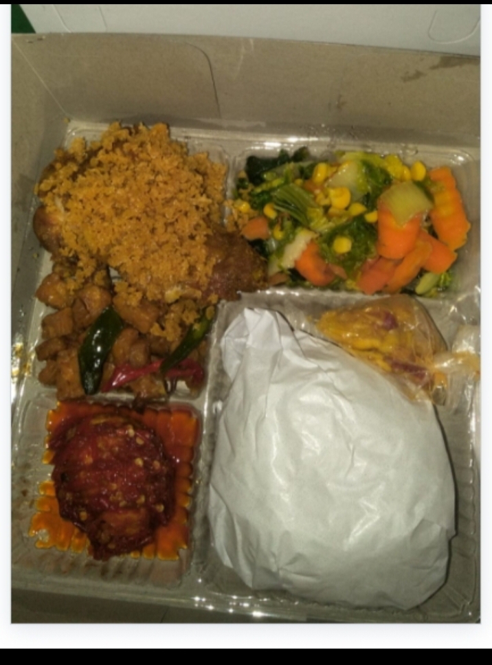 Nasi Box Baaz