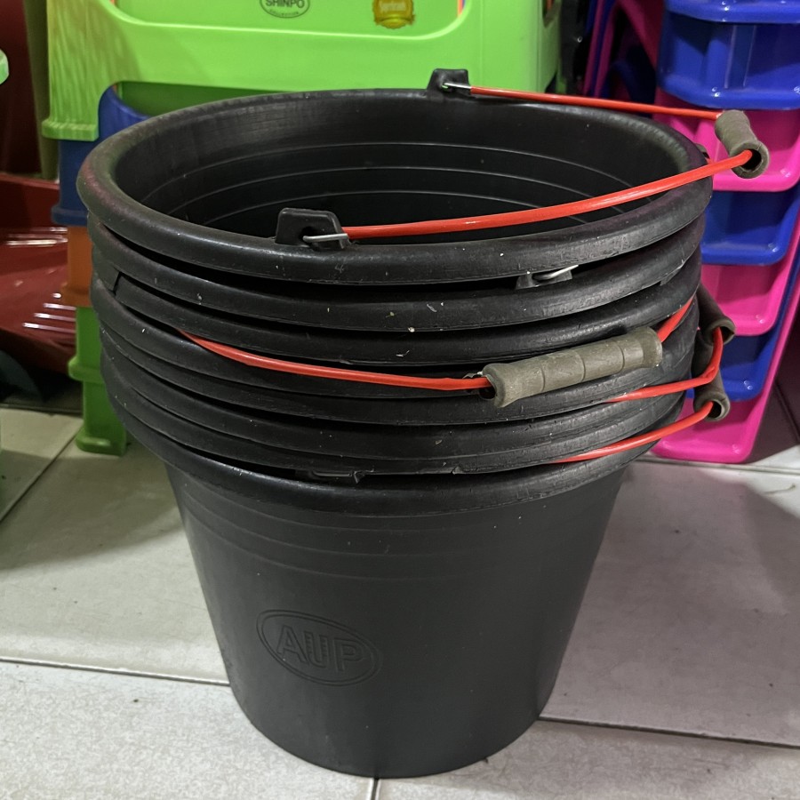 EMBER PLASTIK 5 LITER