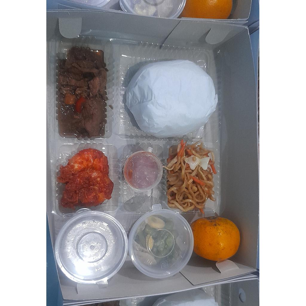 Nasi box Paket 88 (DyGhiSya)