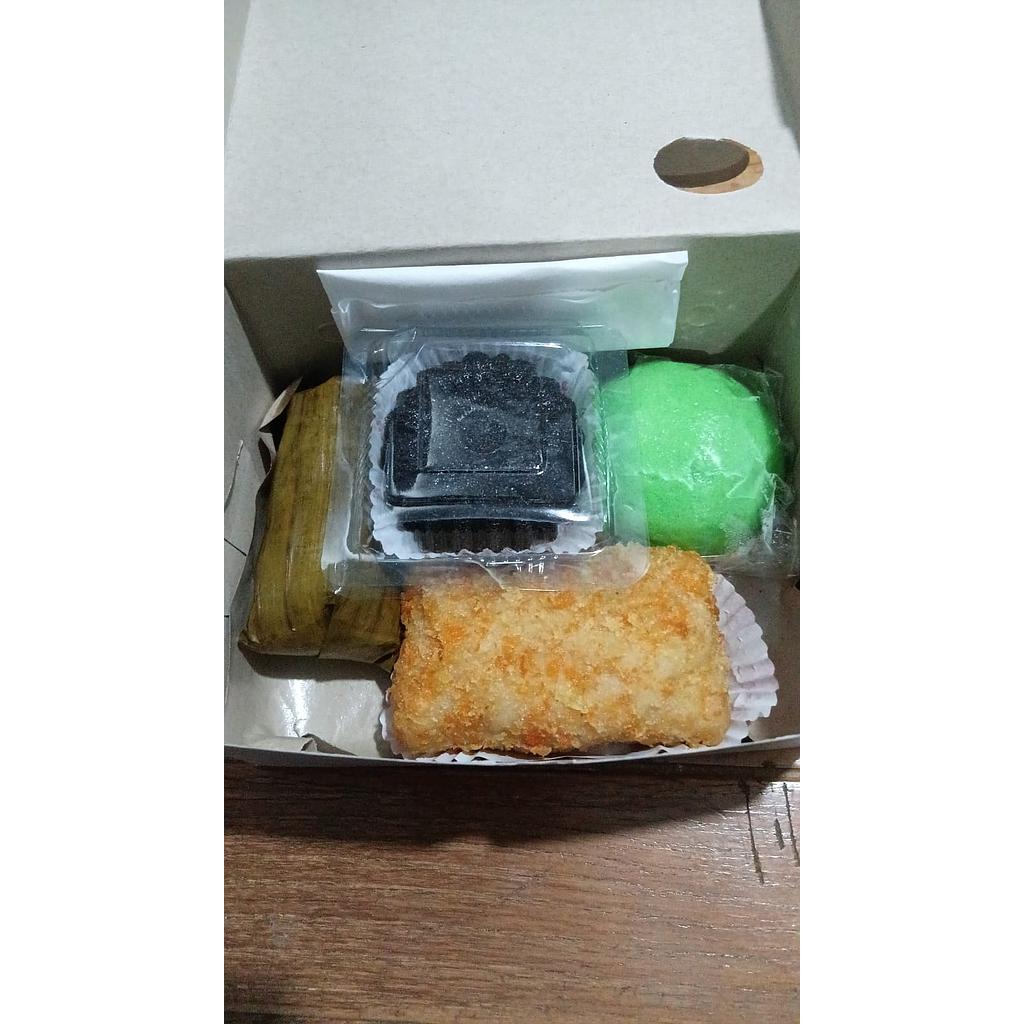 Paket Snack Box (Dapur Mpok Rati)