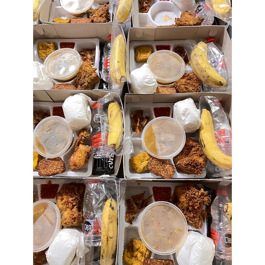 NASI AYAM GORENG KREMES