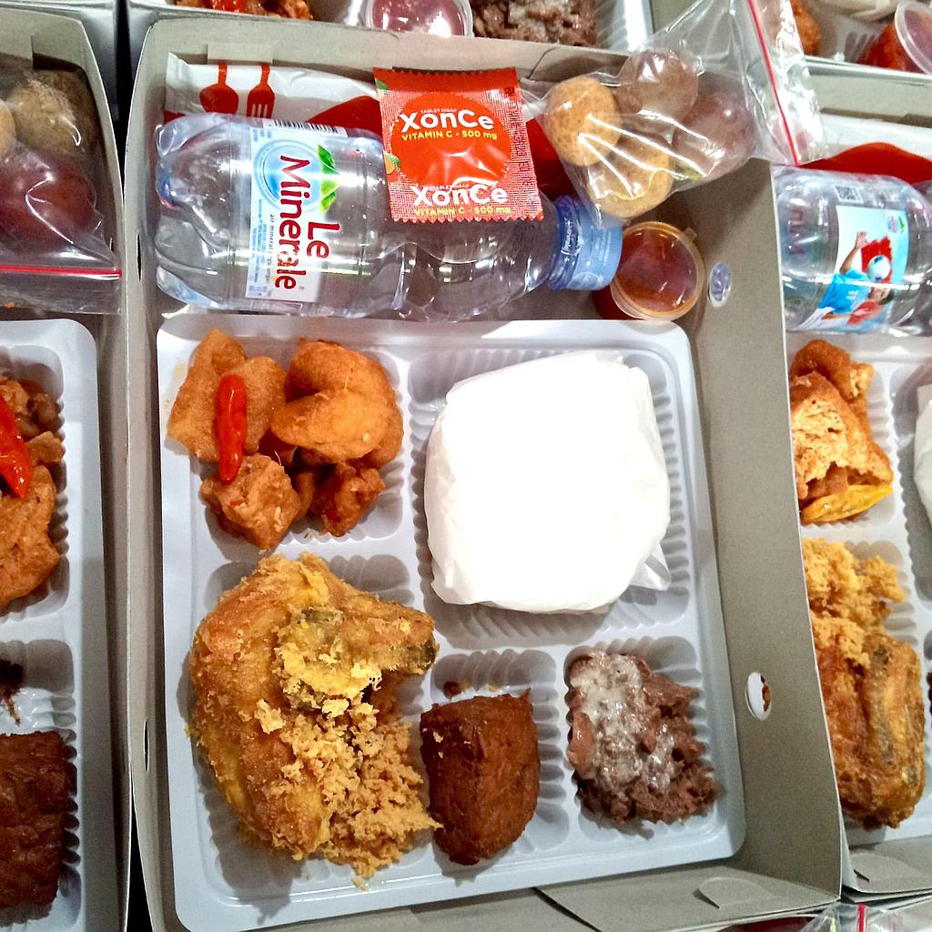 PAKET NASI GUDEG