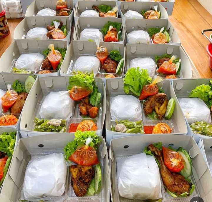 PAKET A NASI BOX