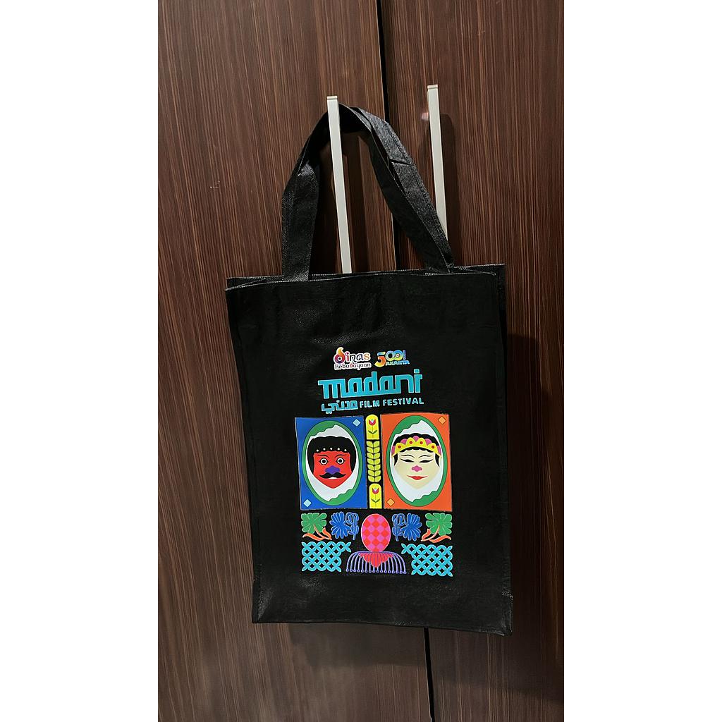 Souvenir Jajanan Khas Betawi
