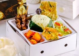 NASI DAUN JERUK SATE AYAM MUSTAFA