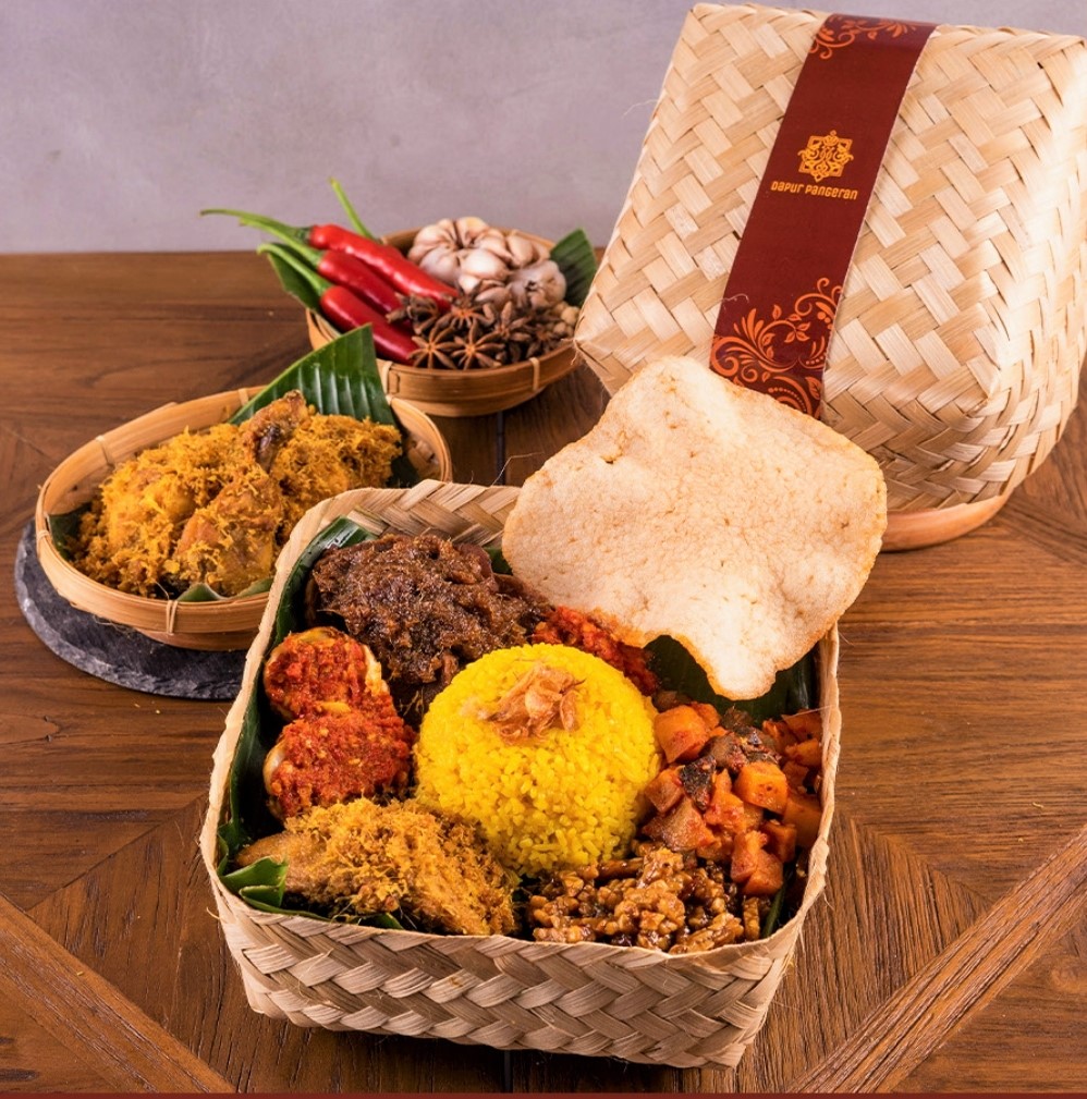 BESEK NASI KUNING PREMIUM Dapur Pangeran