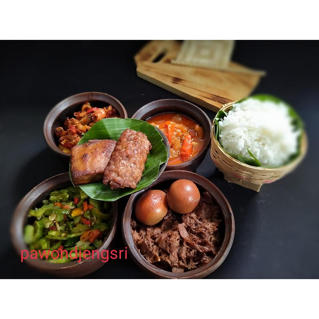 NASI GUDEG +  2 LAUK