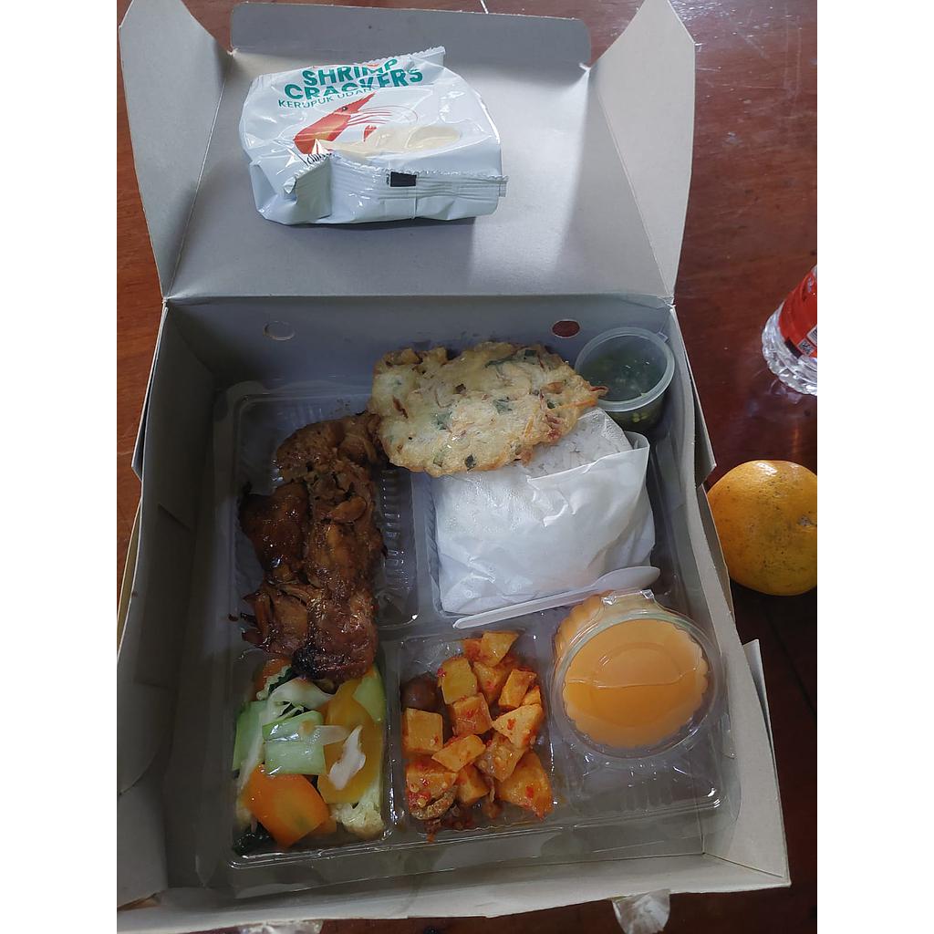 NASI BOX NTUNG KITCHENS IV