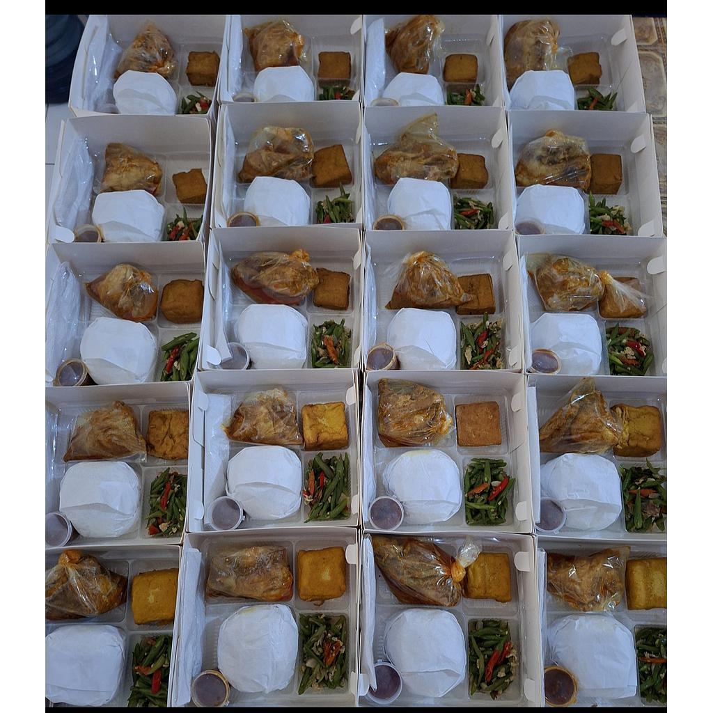 Paket Nasi gulai ayam