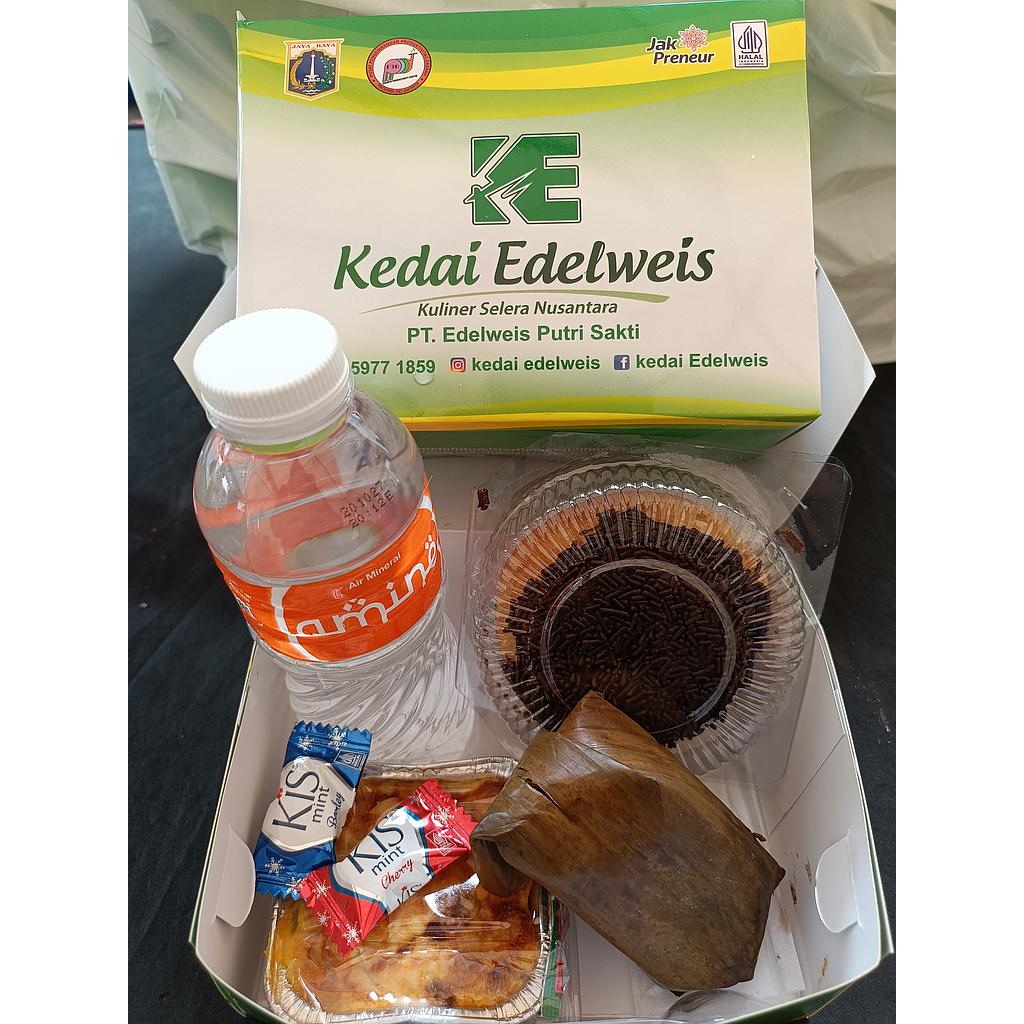 Snack Box Kedai Edelweis