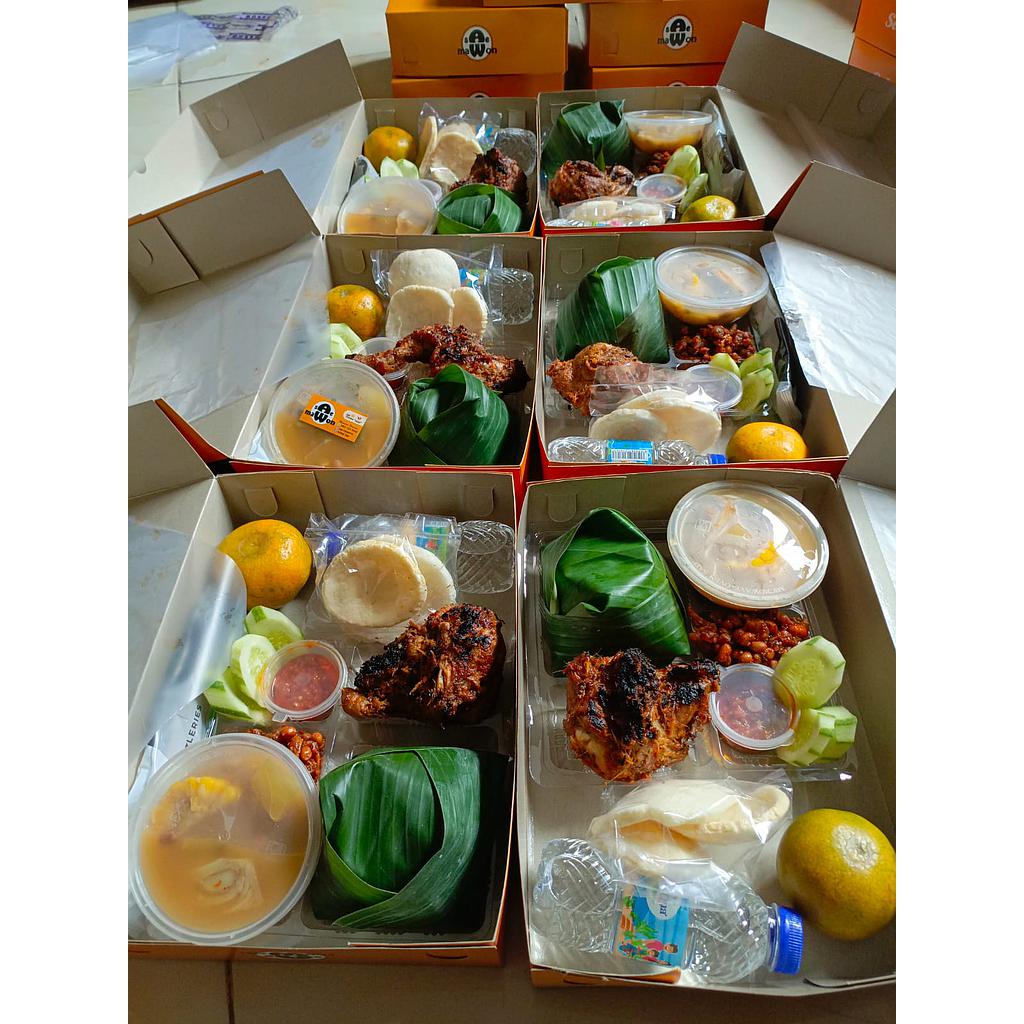 Paket Sepuluh Nasi Box sAe maWon