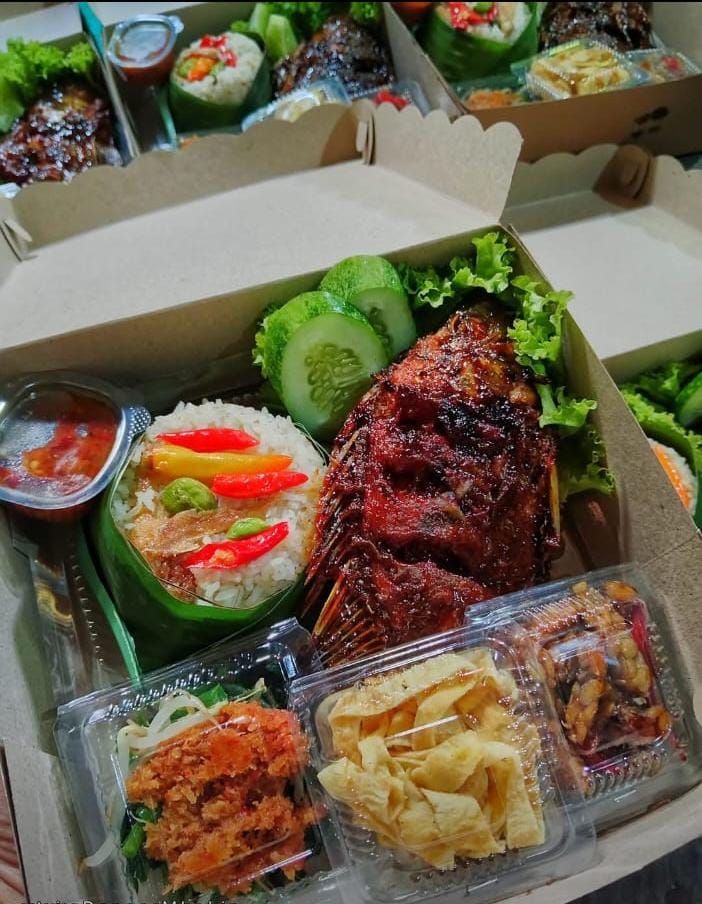 Nasi Box Triesha