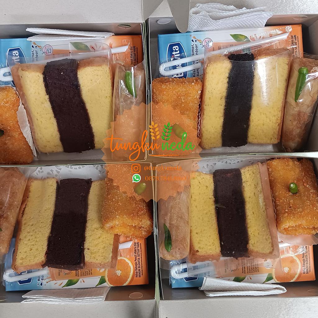 PAKET KUE &amp; MINUMAN SARI BUAH KEMASAN