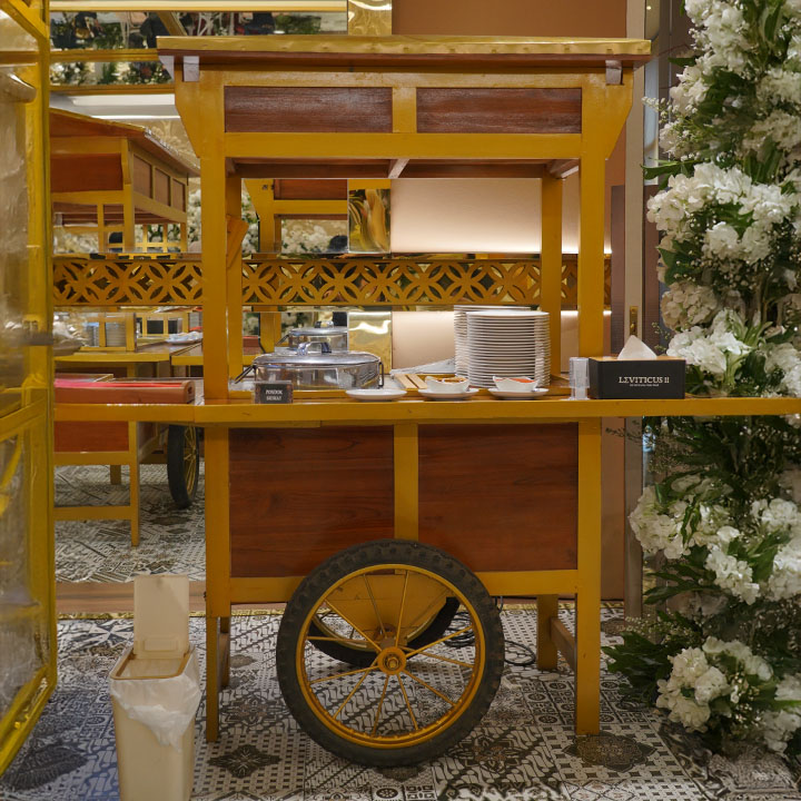 Pondokan Sate Sapi + Lontong