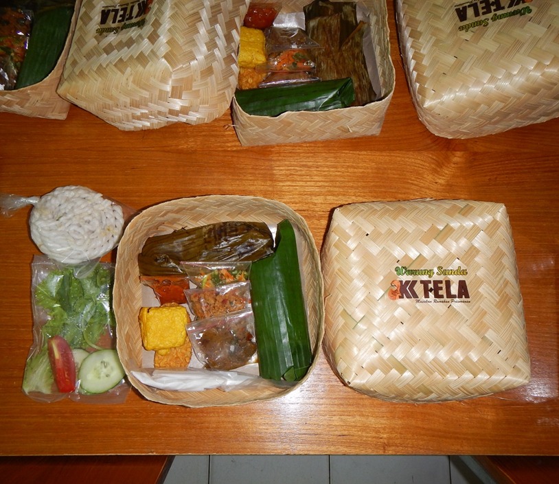 Paket Nasi Besek Spesial