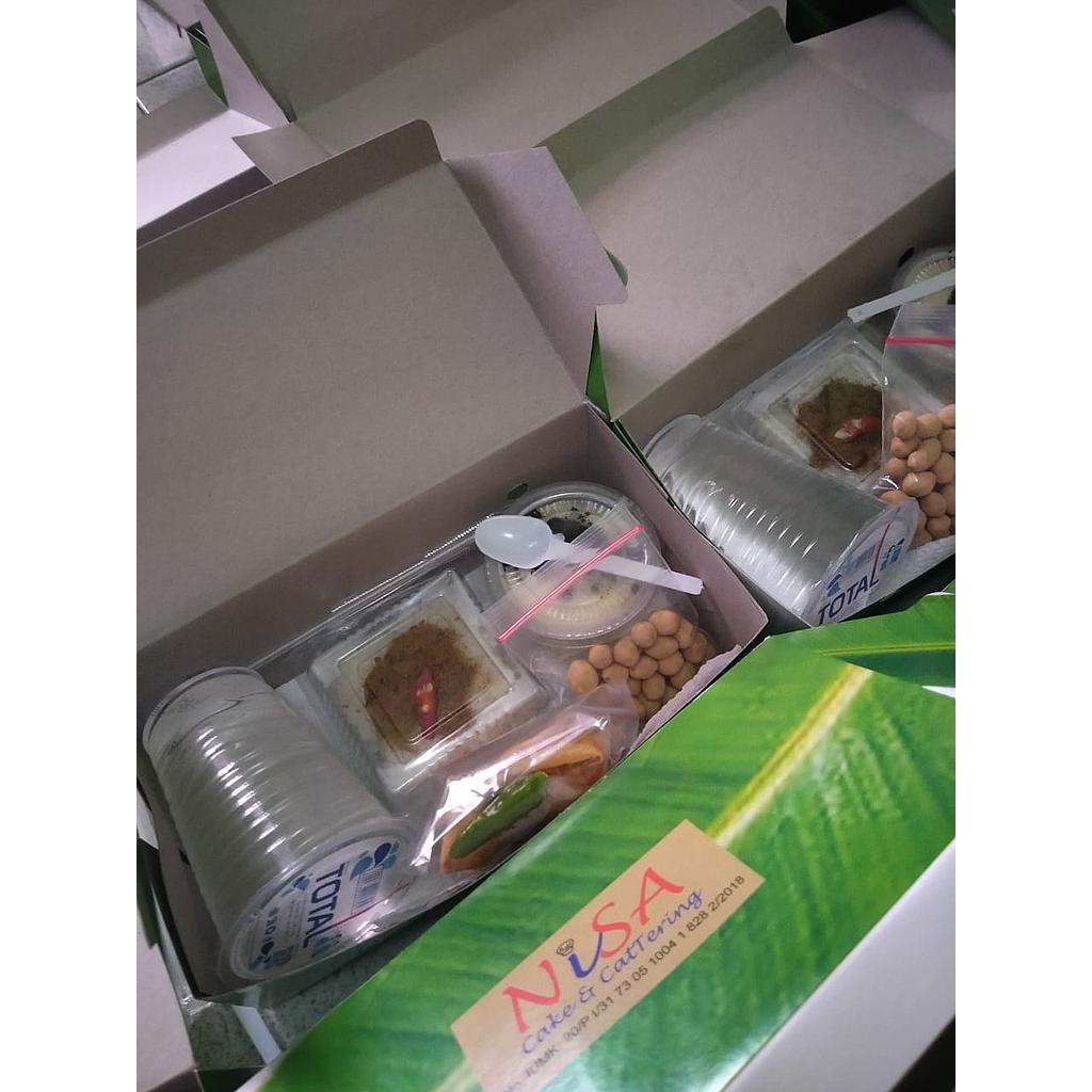 snack box nisa cake &amp; catering