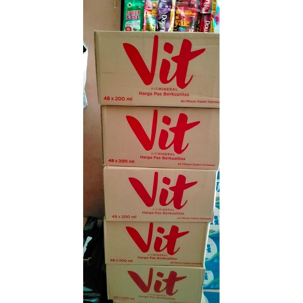 Air Mineral Vit Gelas 240 Ml